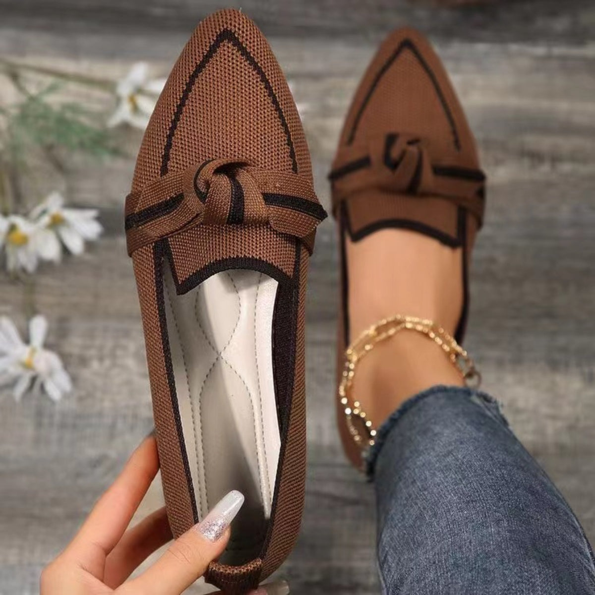 Bow Point Toe Loafers