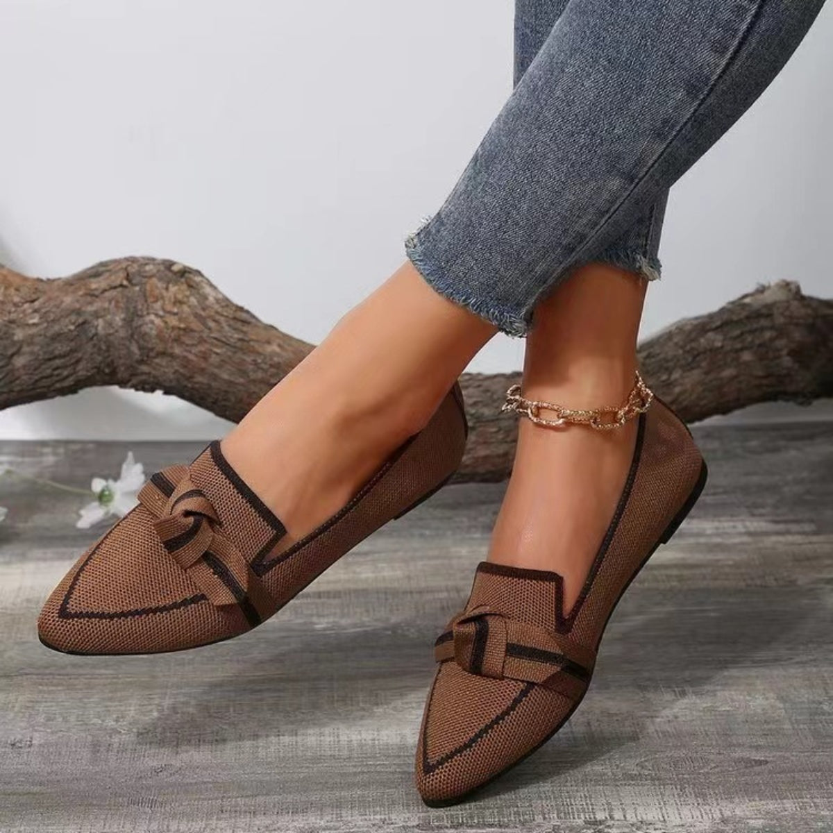 Bow Point Toe Loafers