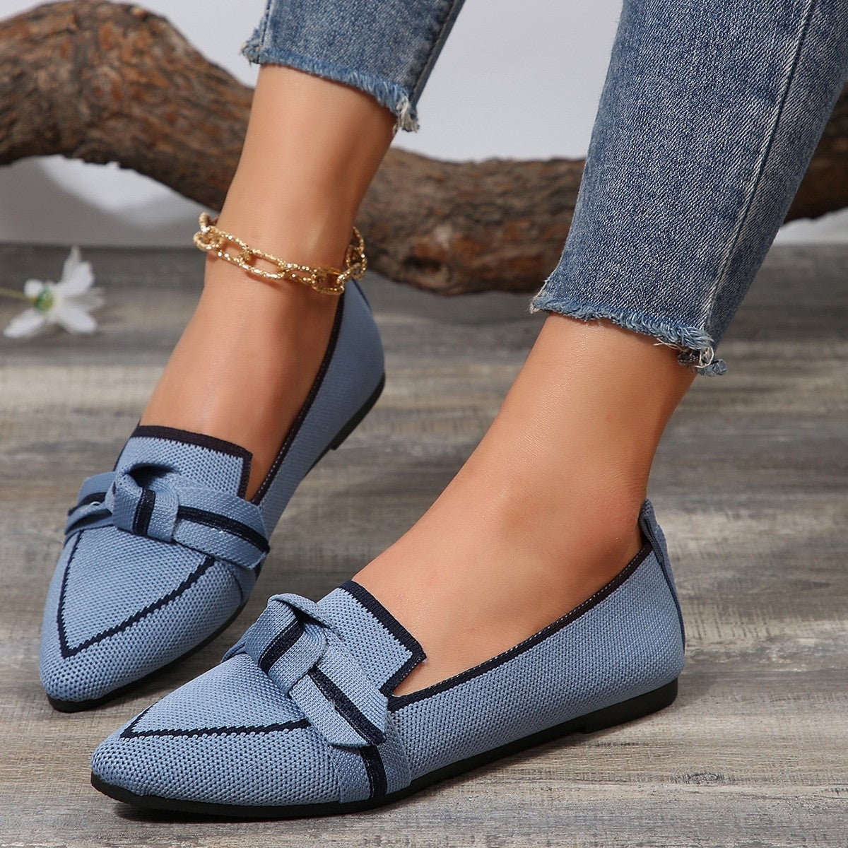 Bow Point Toe Loafers