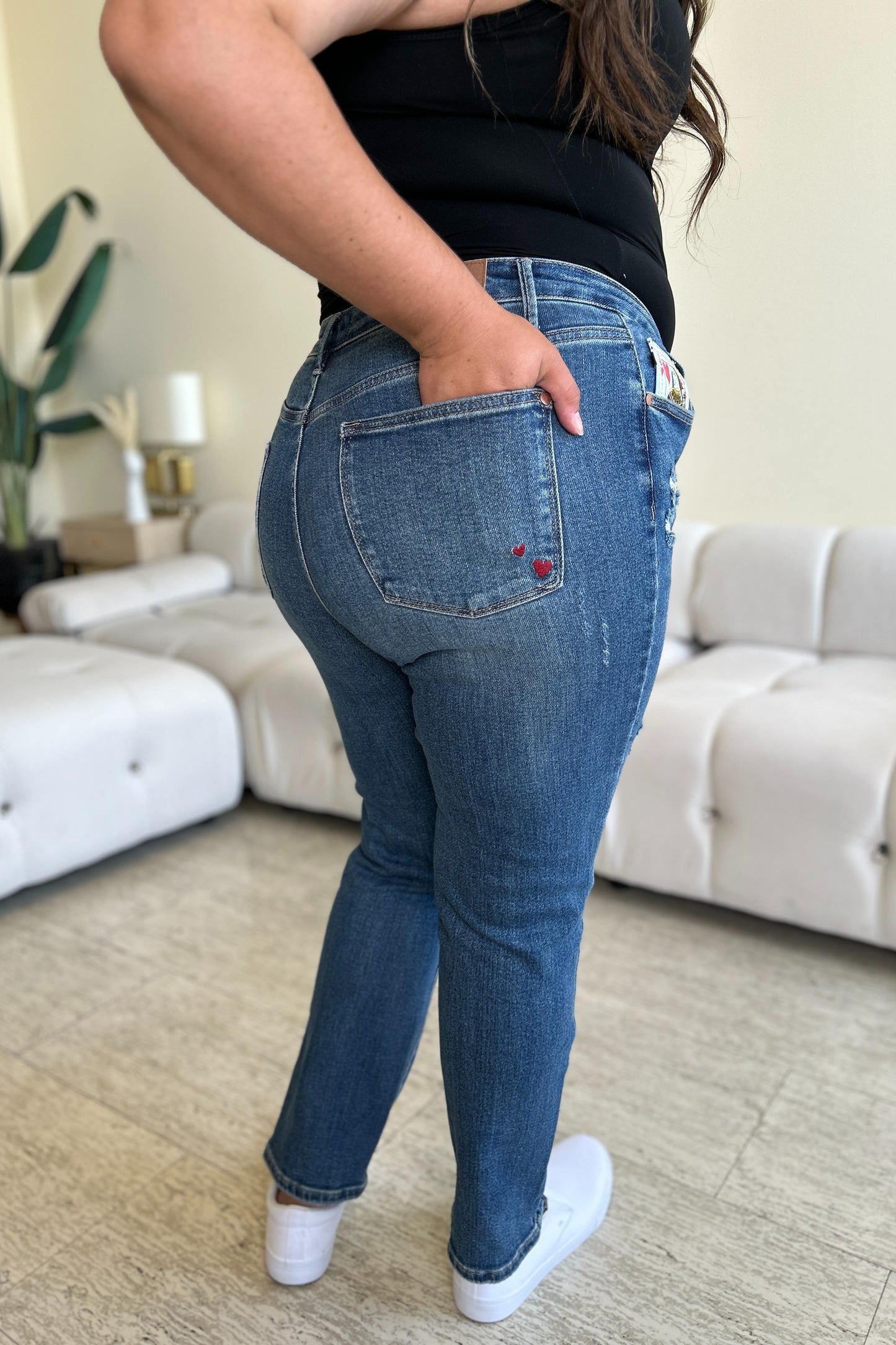 Boyfriend Fit Queen Of Hearts Coin Pocket Jeans