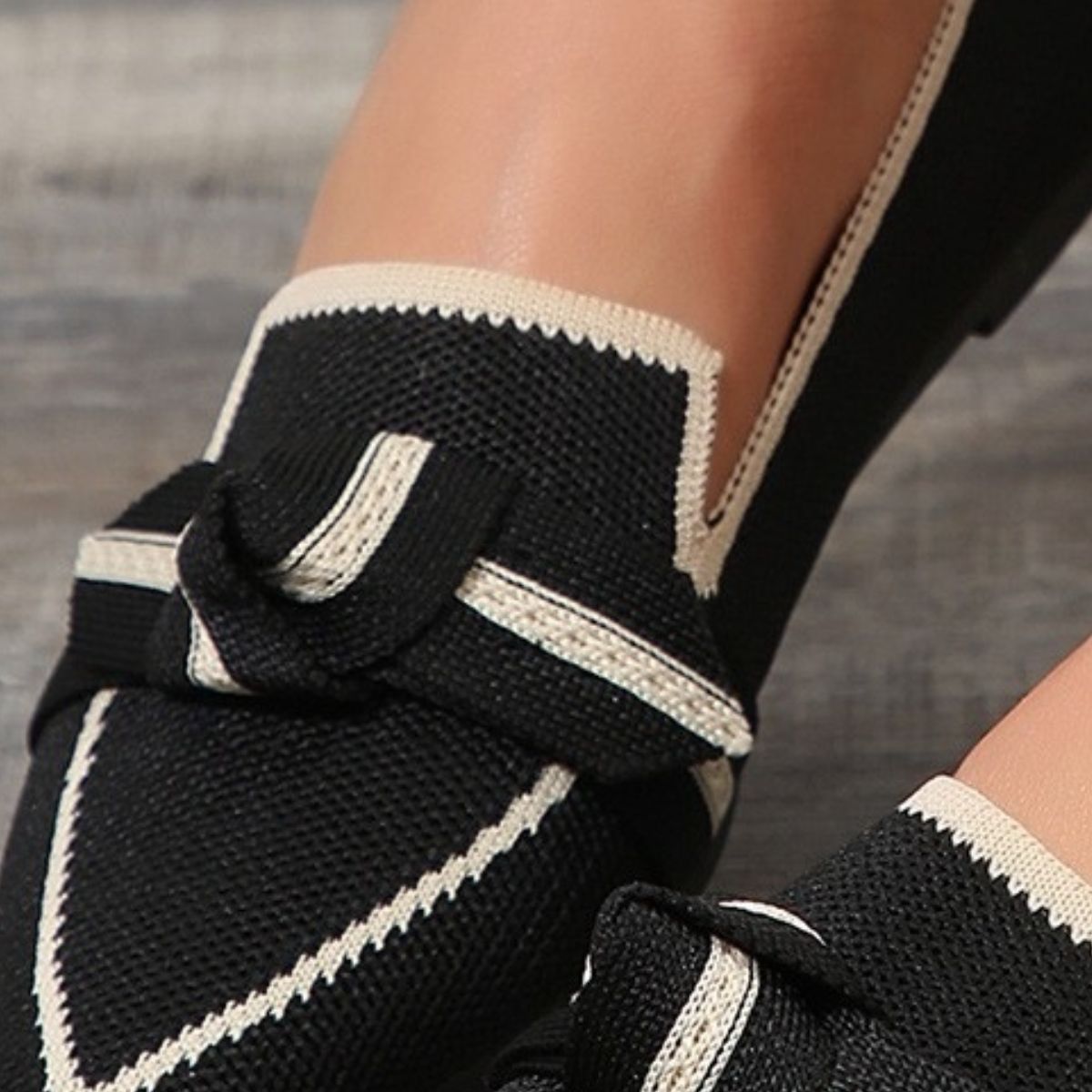 Bow Point Toe Loafers