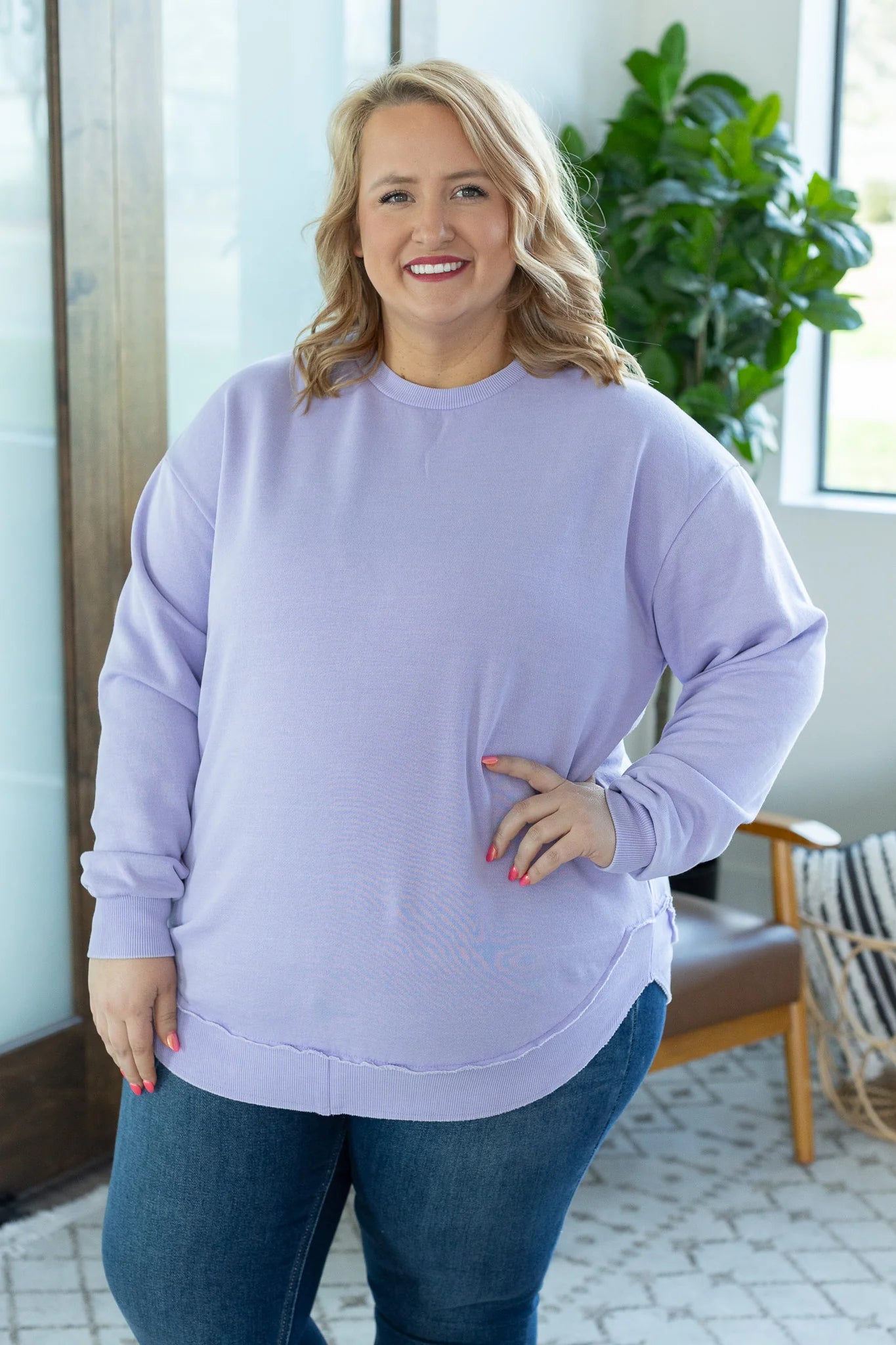 Curve Hem Pullover