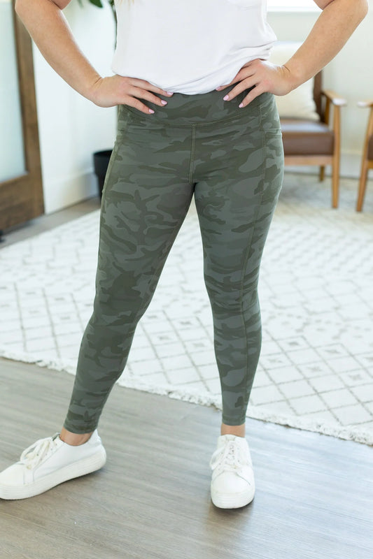 Camo Print Leggings with Pockets