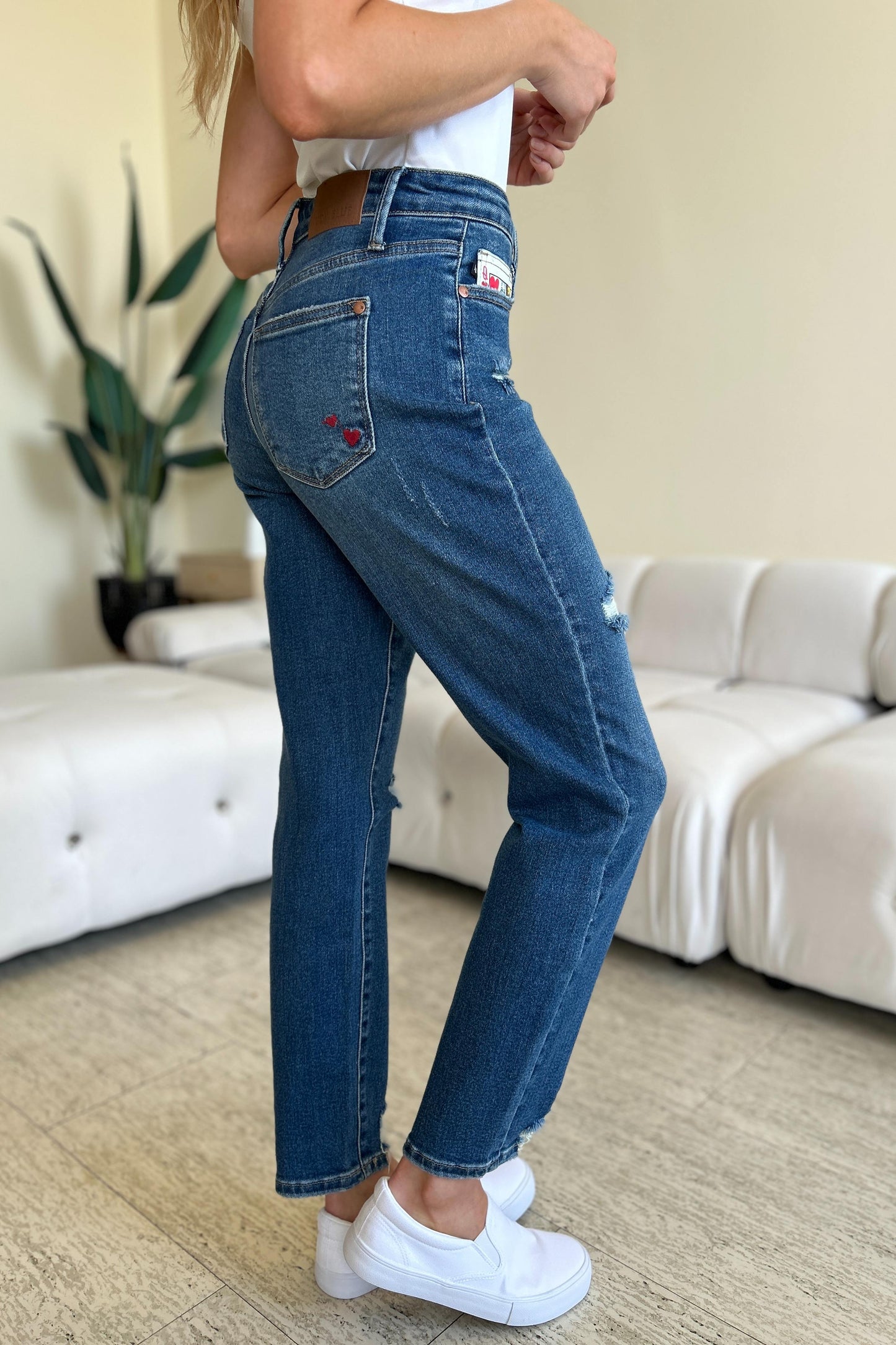 Boyfriend Fit Queen Of Hearts Coin Pocket Jeans