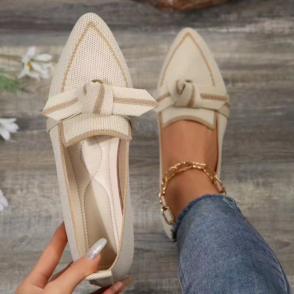 Bow Point Toe Loafers