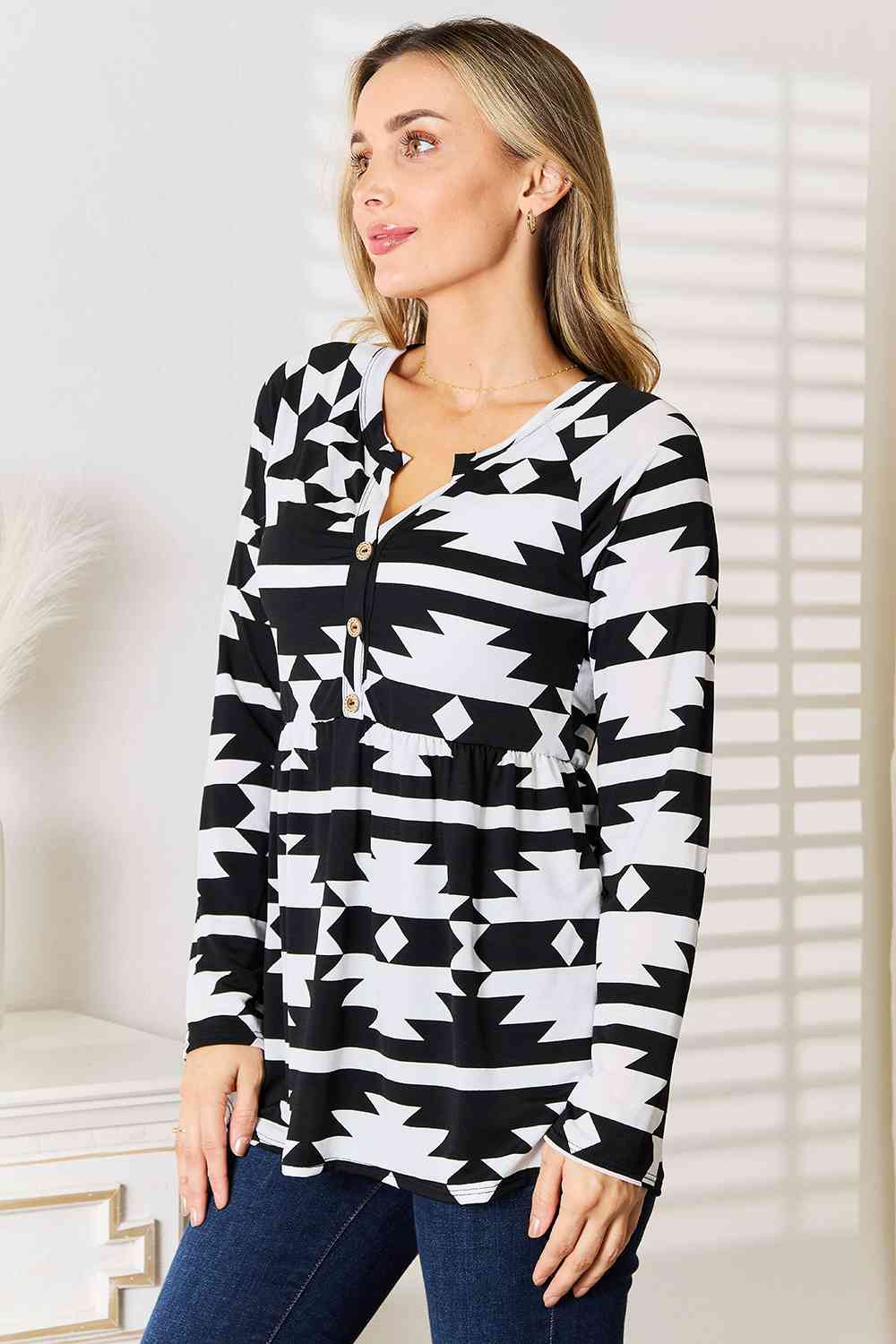 Black & White Notched Neck Long Sleeve Top