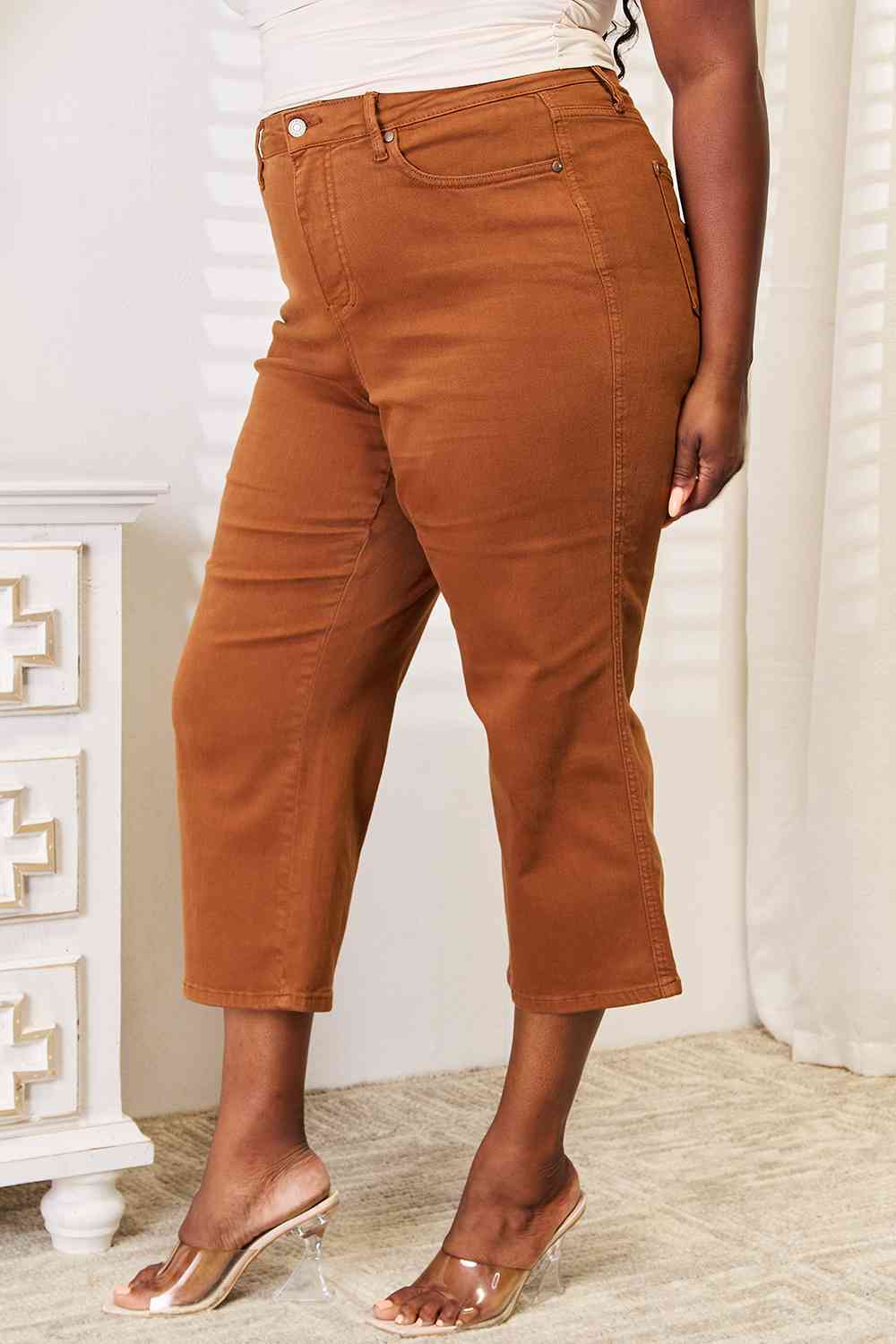 Caramel Dyed Straight Leg Cropped Jeans