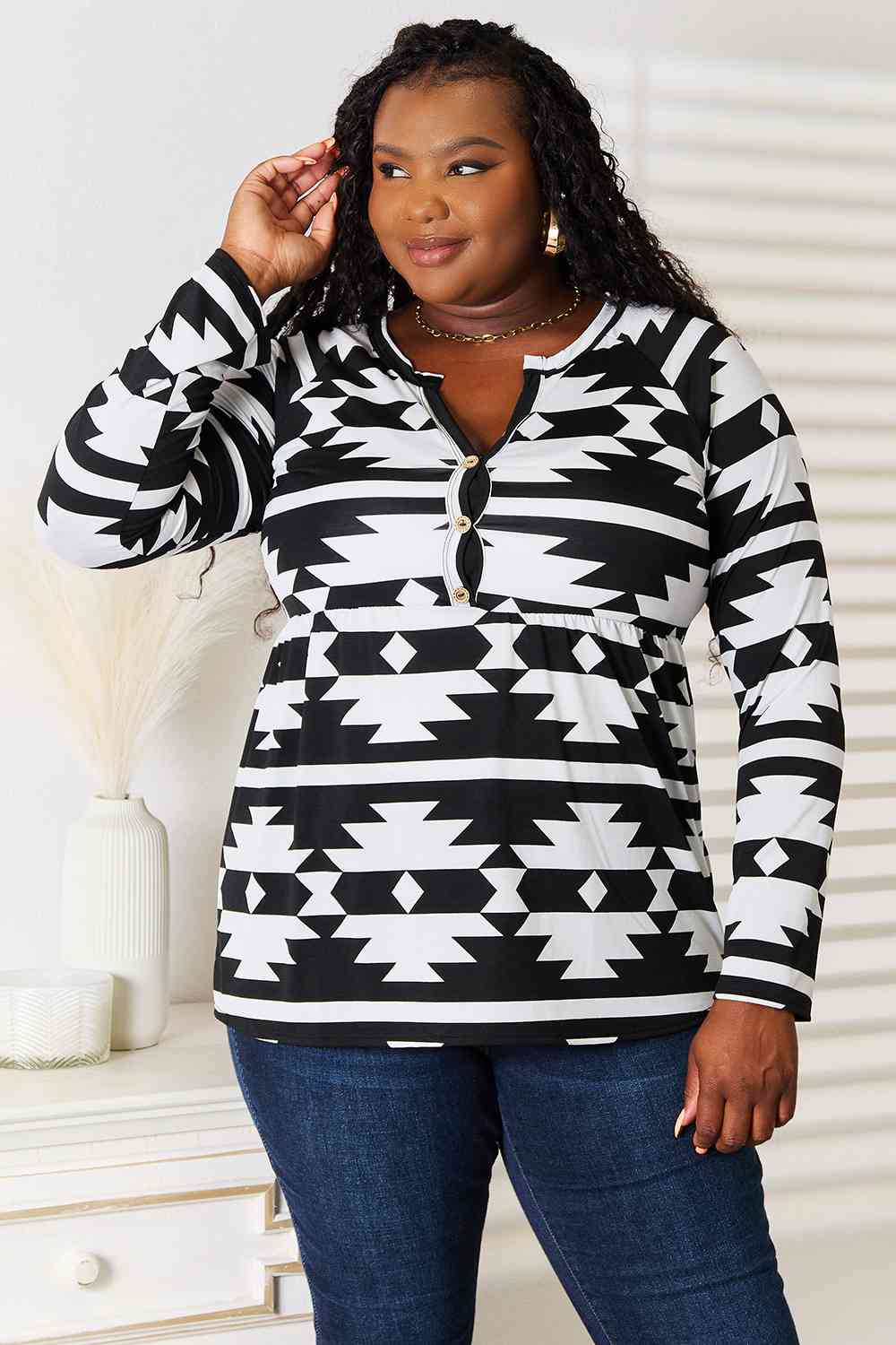 Black & White Notched Neck Long Sleeve Top