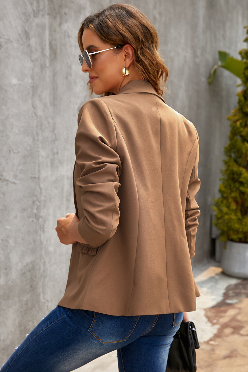 Latte Pocket Accent Lapel Blazer