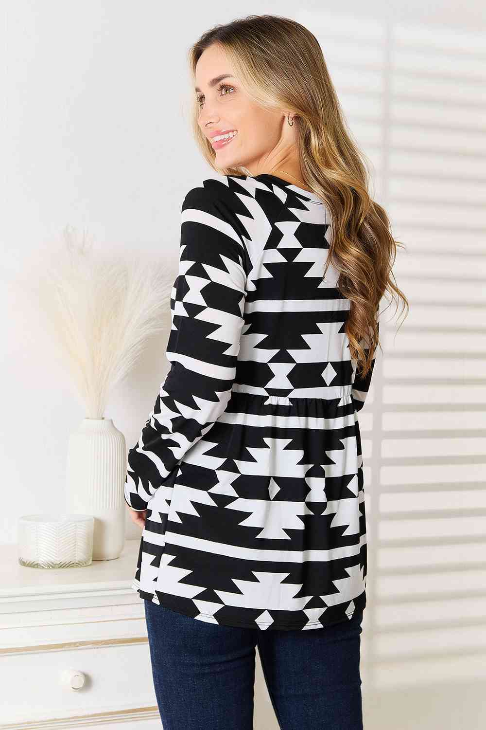 Black & White Notched Neck Long Sleeve Top