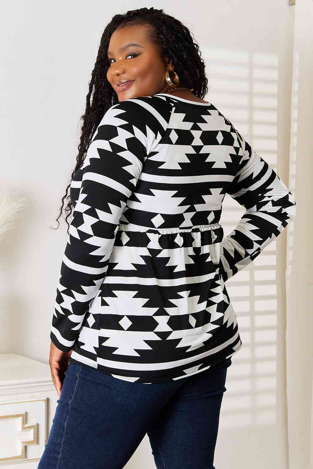 Black & White Notched Neck Long Sleeve Top