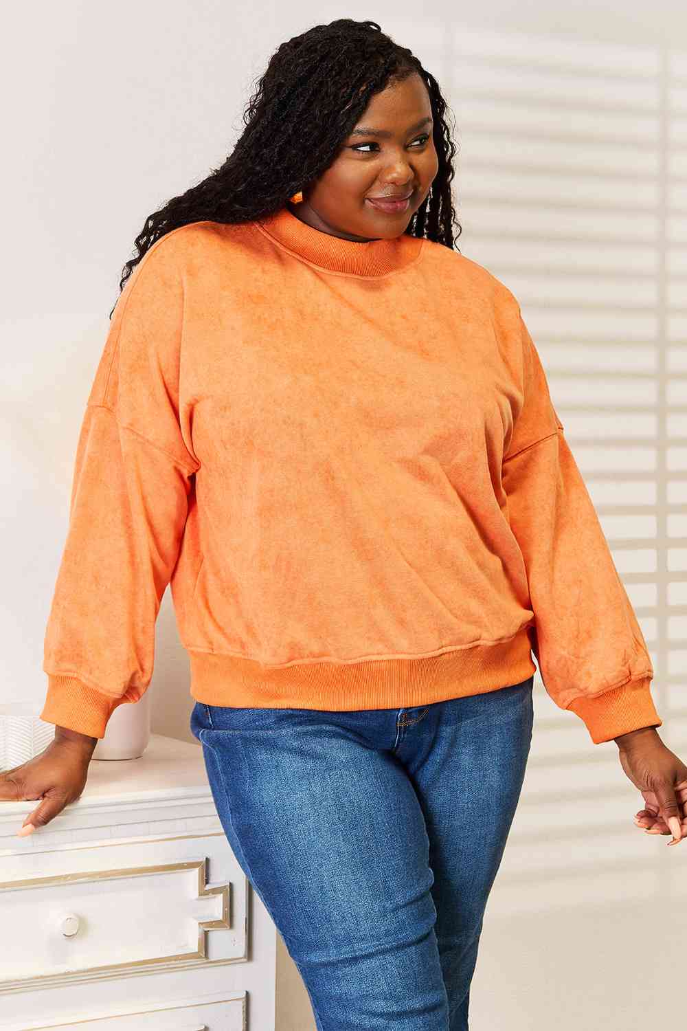 Round Neck Orange Sweatshirt