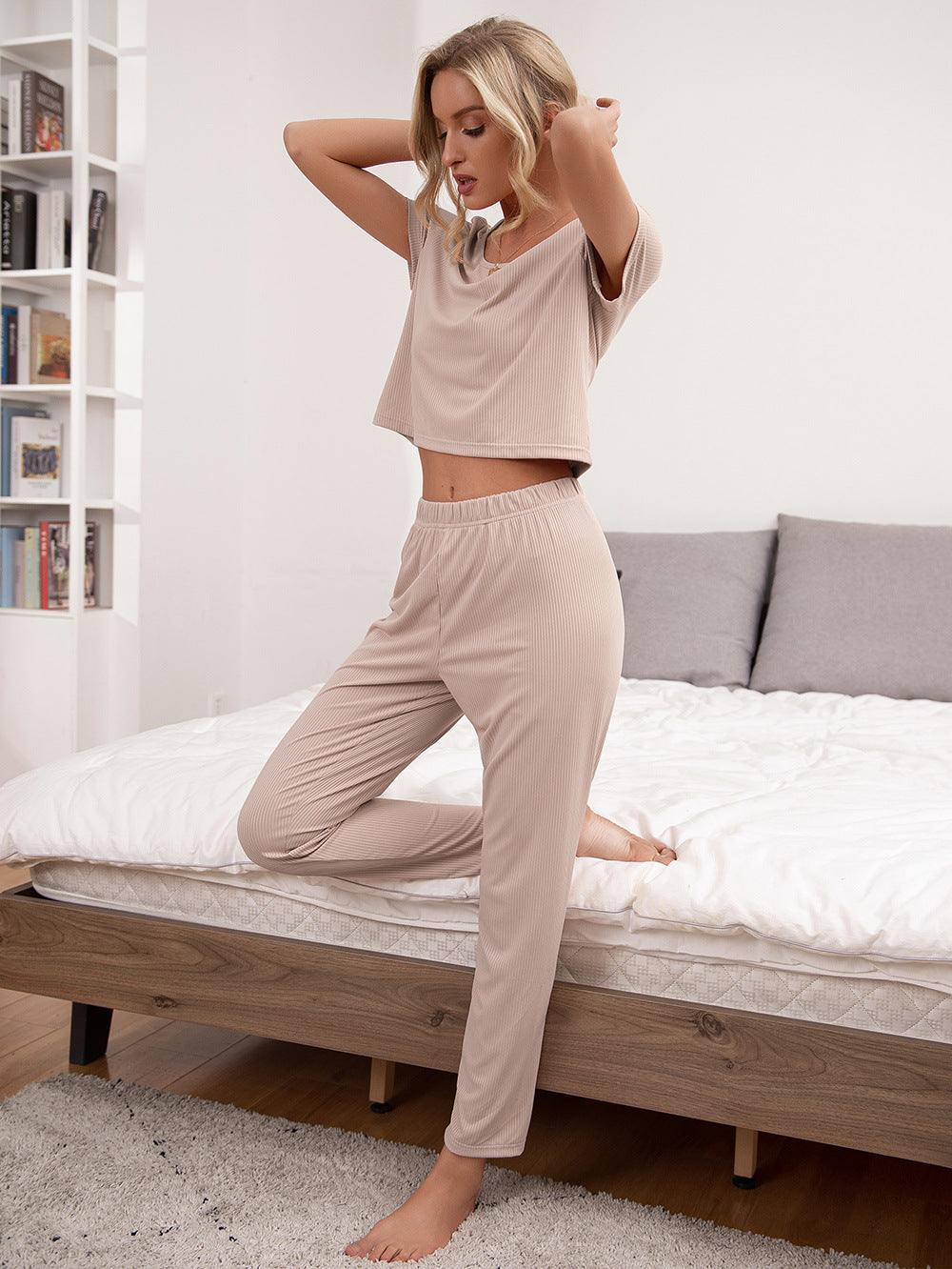 Round Neck Pants Lounge Set