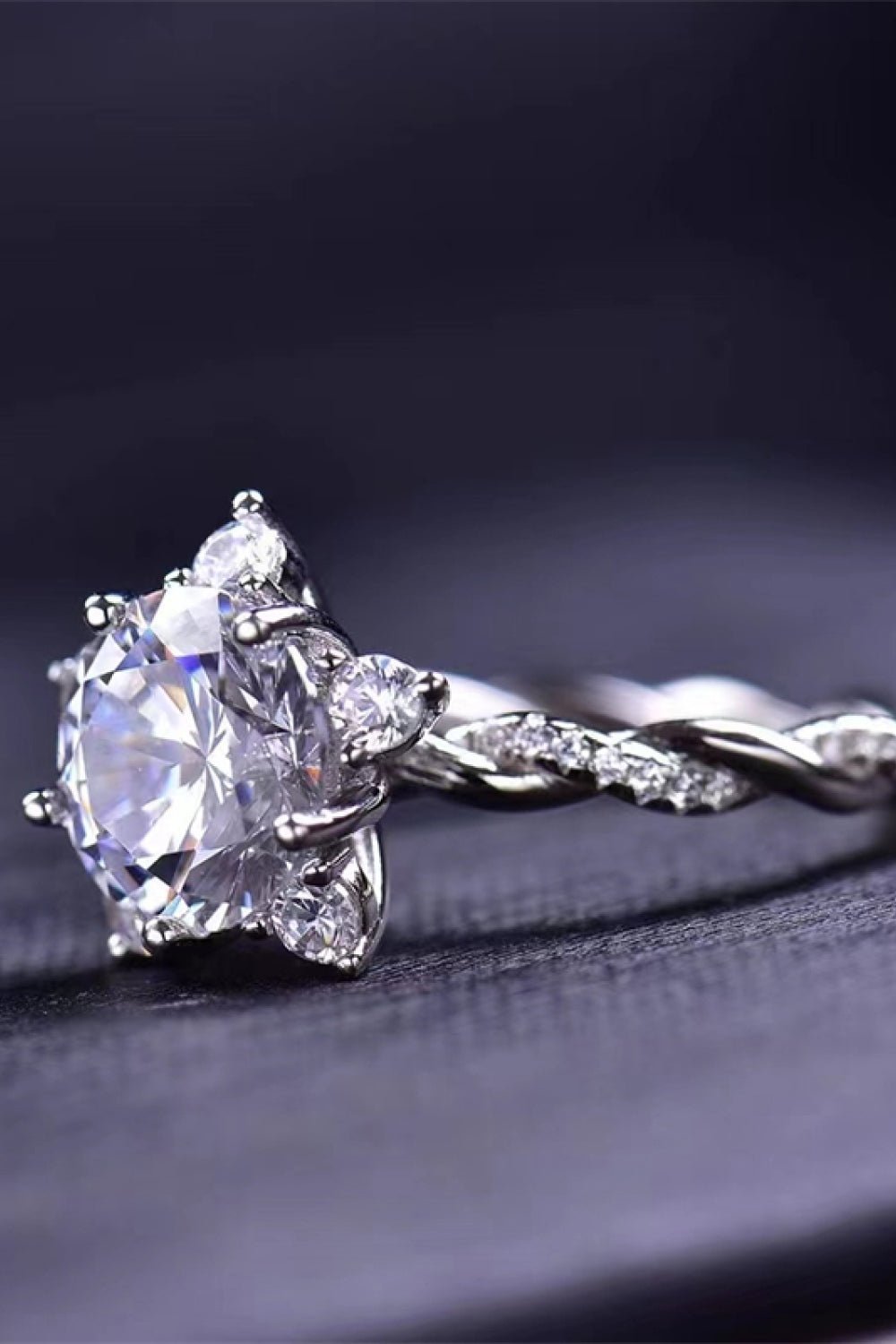 Moissanite Star Ring - Quelle's BoutiQue