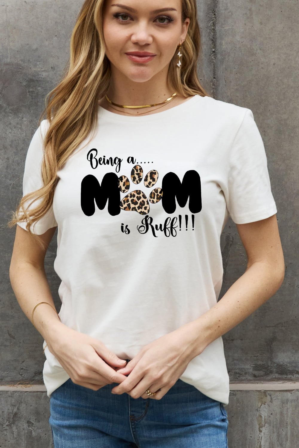 BEING A MOM IS RUFF Graphic Tee - Quelle's BoutiQue