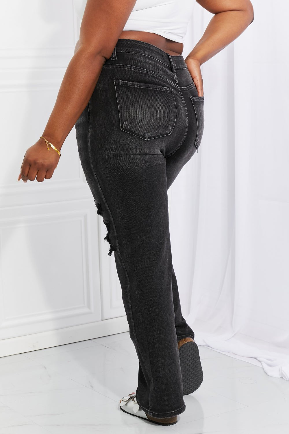 Black Distressed Loose Fit Jeans - Quelle's BoutiQue