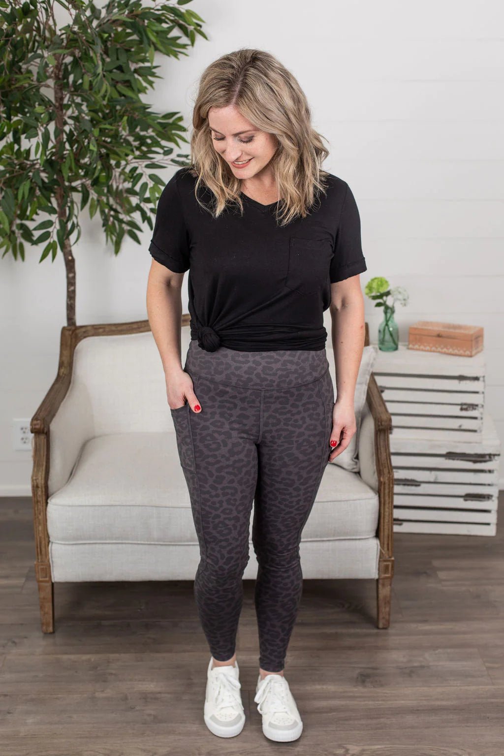 Charcoal Grey Leo Print Leggings - Quelle's BoutiQue