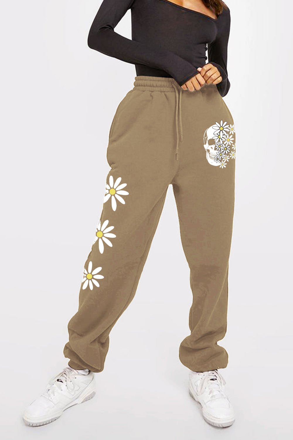 Daisies & Skull Graphic Sweatpants - Quelle's BoutiQue