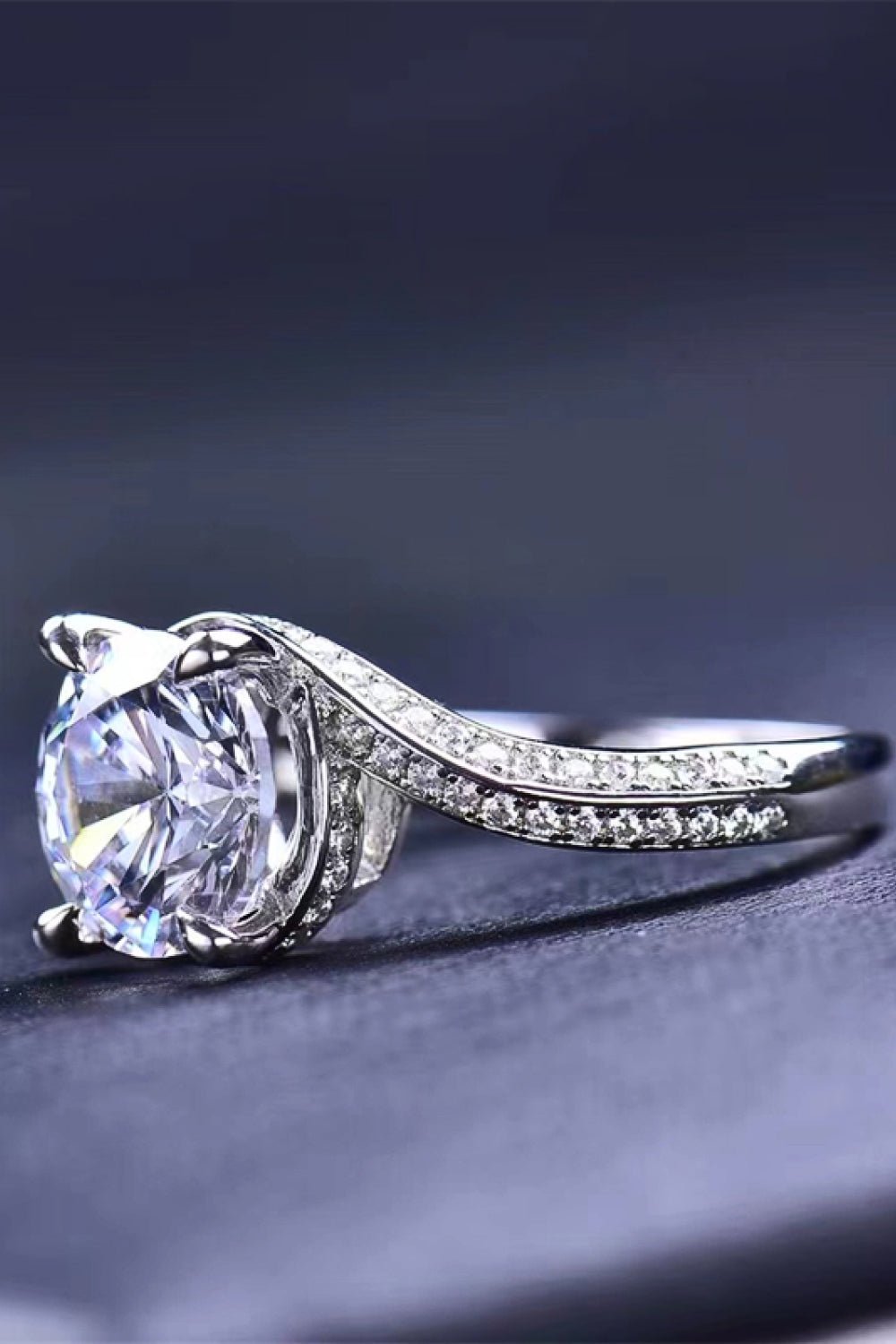 Sterling Silver Moissanite Ring - Quelle's BoutiQue